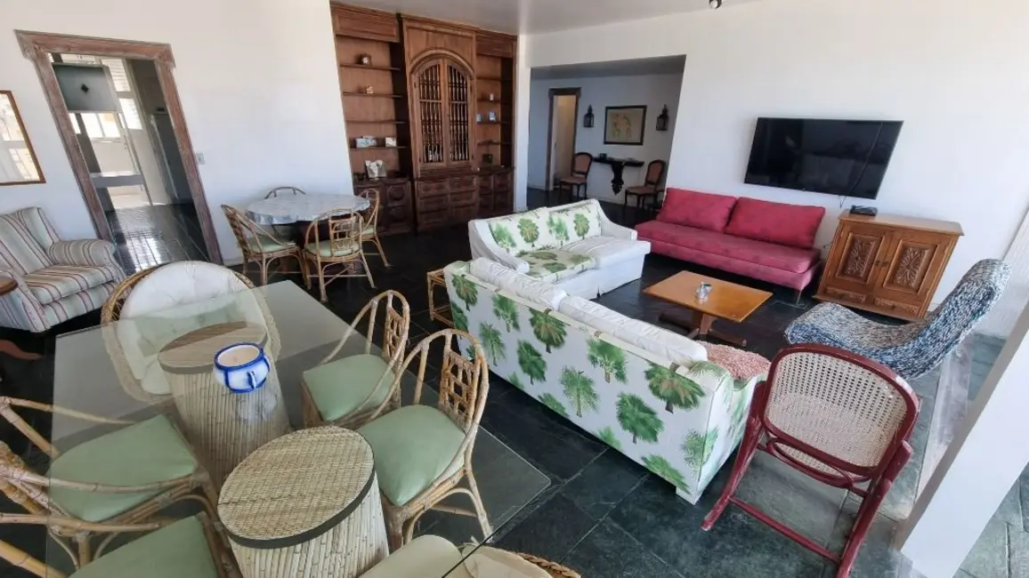 Apartamento com 5 quartos à venda, 190m2 em Guaruja - SP - imagem 7 Foto 7 de Apartamento com 5 quartos à venda, 190m2 em Guaruja - SP