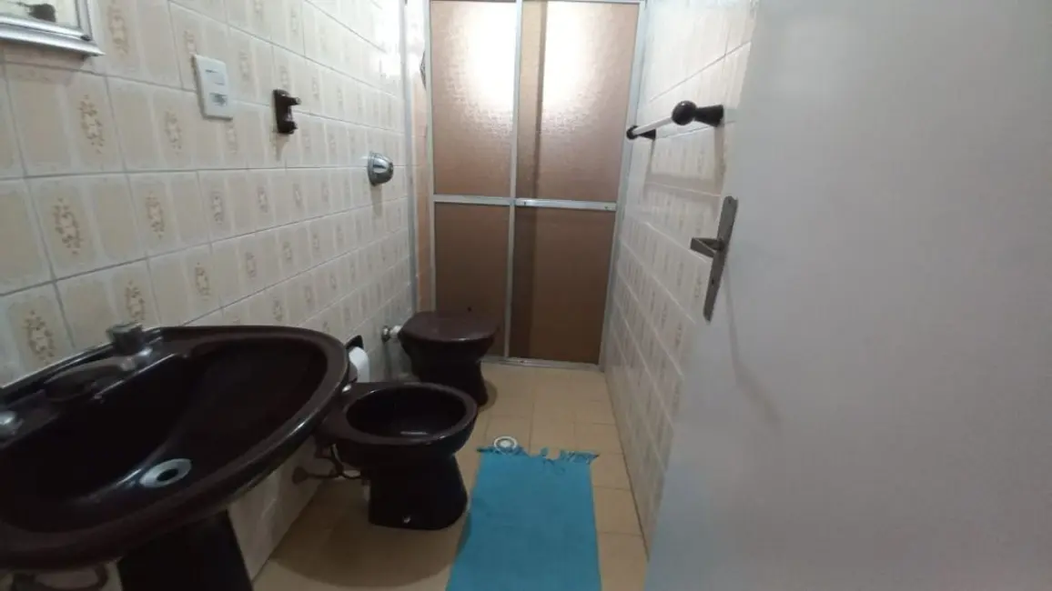 Apartamento com 2 quartos à venda, 122m2 em Jardim Las Palmas, Guaruja - SP - imagem 5 Foto 5 de Apartamento com 2 quartos à venda, 122m2 em Jardim Las Palmas, Guaruja - SP