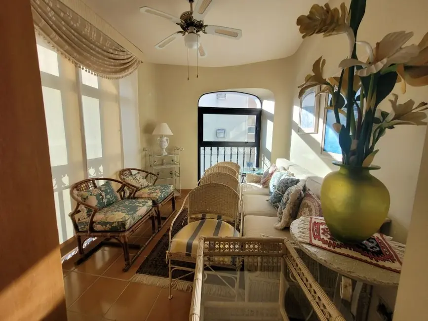 Apartamento com 3 quartos à venda, 212m2 em Barra Funda, Guaruja - SP - imagem 2 Foto 2 de Apartamento com 3 quartos à venda, 212m2 em Barra Funda, Guaruja - SP