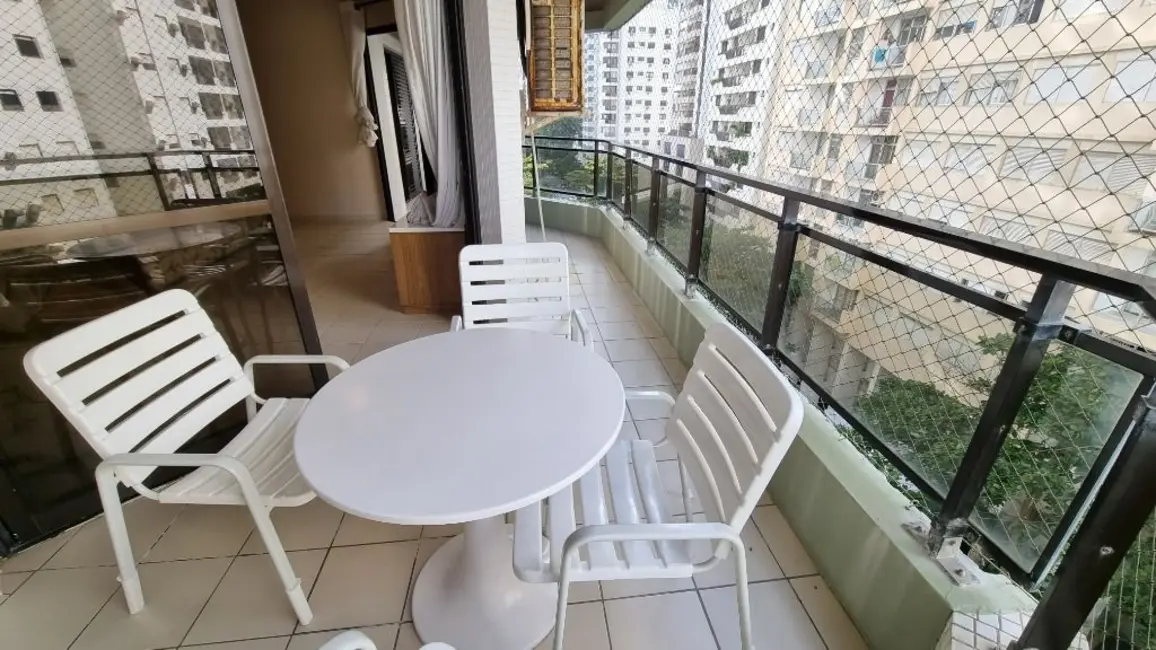 Foto 4 de Apartamento com 3 quartos à venda, 165m2 em Guaruja - SP