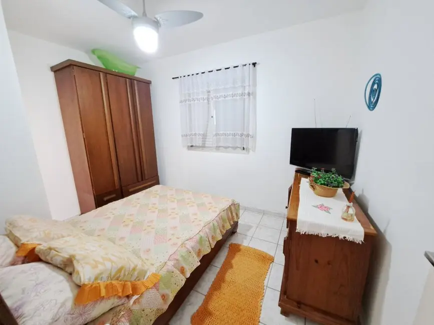 Apartamento com 2 quartos à venda, 91m2 em Barra Funda, Guaruja - SP - imagem 5 Foto 5 de Apartamento com 2 quartos à venda, 91m2 em Barra Funda, Guaruja - SP