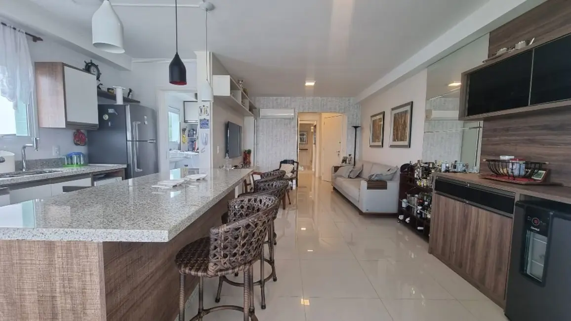 Apartamento com 3 quartos à venda, 117m2 em Jardim Tejereba, Guaruja - SP - imagem 5 Foto 5 de Apartamento com 3 quartos à venda, 117m2 em Jardim Tejereba, Guaruja - SP