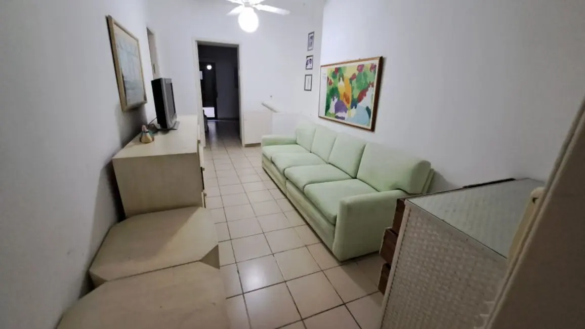 Apartamento com 3 quartos à venda, 160m2 em Barra Funda, Guaruja - SP - imagem 7 Foto 7 de Apartamento com 3 quartos à venda, 160m2 em Barra Funda, Guaruja - SP