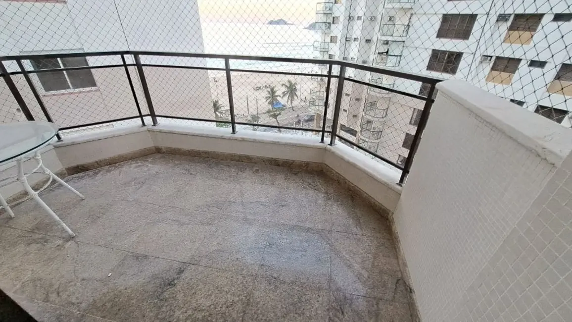 Apartamento com 3 quartos à venda, 160m2 em Barra Funda, Guaruja - SP - imagem 5 Foto 5 de Apartamento com 3 quartos à venda, 160m2 em Barra Funda, Guaruja - SP