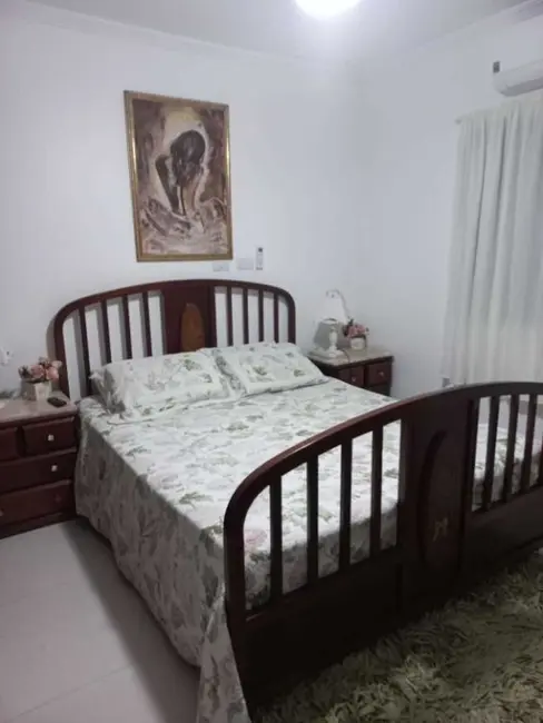 Apartamento com 3 quartos à venda, 176m2 em Barra Funda, Guaruja - SP - imagem 6 Foto 6 de Apartamento com 3 quartos à venda, 176m2 em Barra Funda, Guaruja - SP