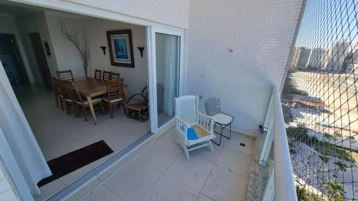 Foto 9 de Apartamento com 3 quartos à venda, 150m2 em Guaruja - SP