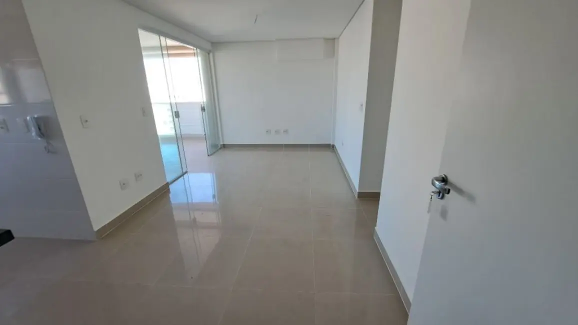 Foto 1 de Apartamento com 2 quartos à venda, 90m2 em Barra Funda, Guaruja - SP