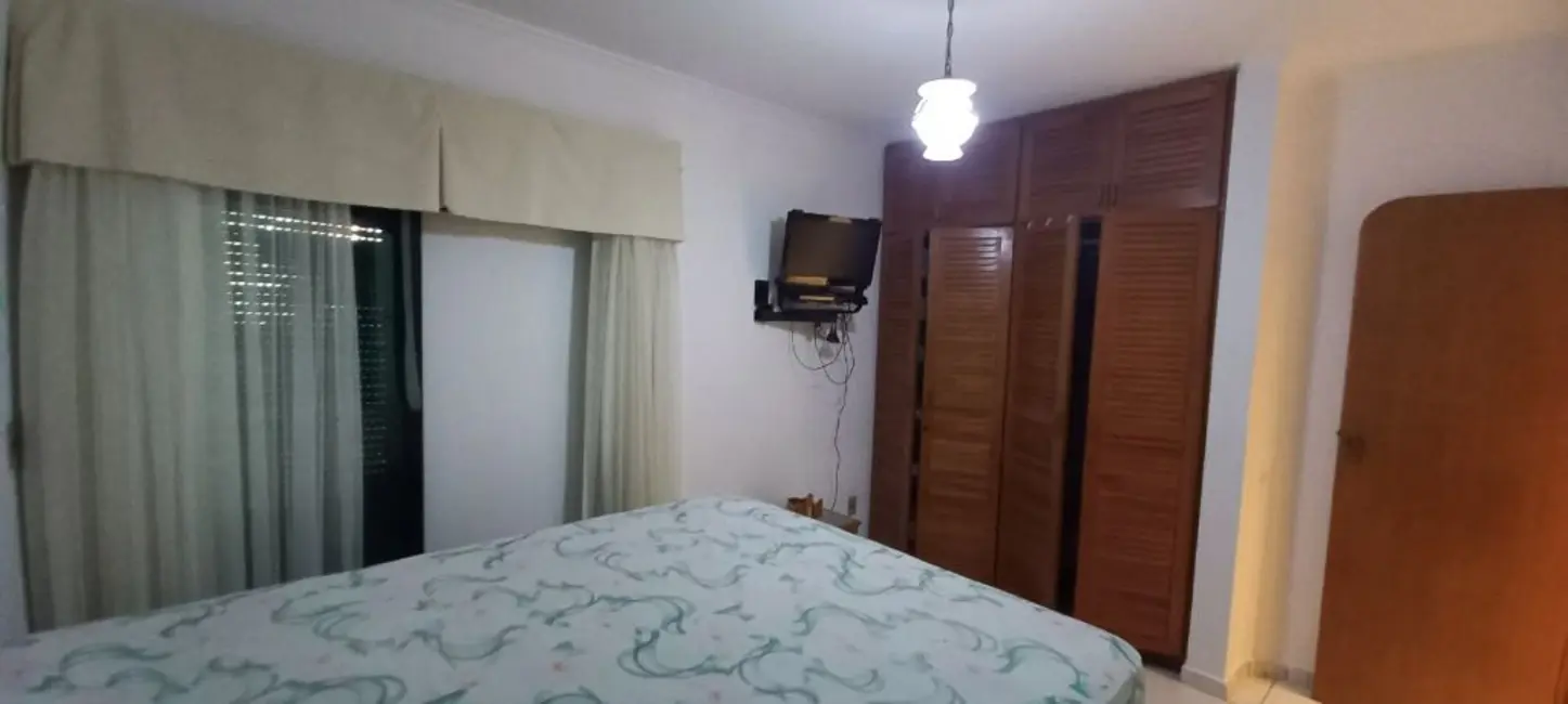 Foto 9 de Apartamento com 3 quartos à venda e para alugar, 135m2 em Barra Funda, Guaruja - SP