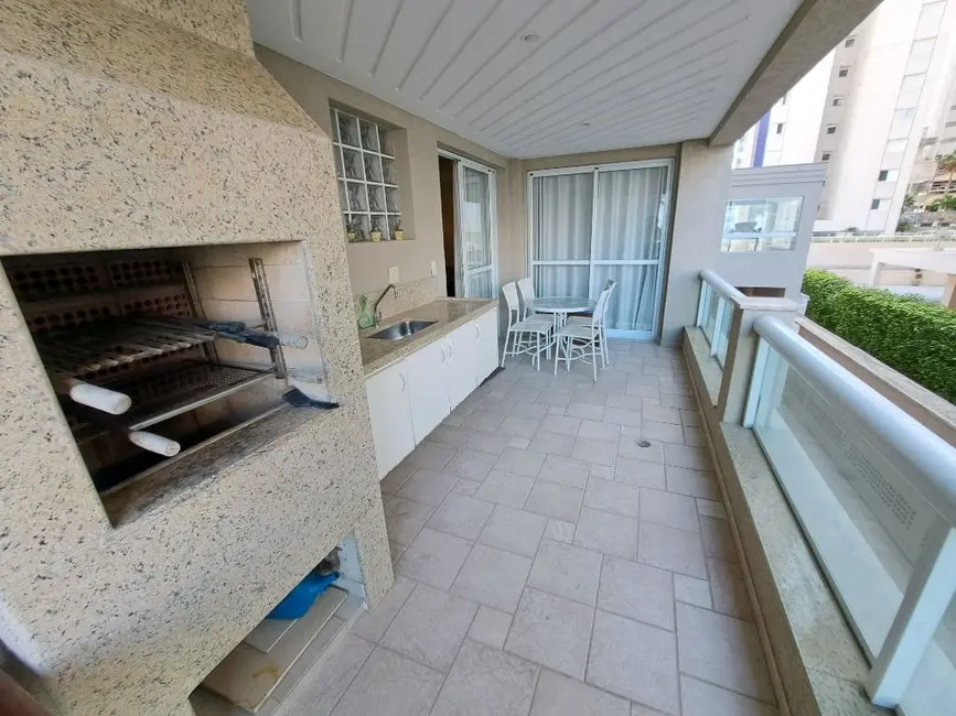 Foto 5 de Apartamento com 4 quartos à venda, 147m2 em Vila Luis Antônio, Guaruja - SP