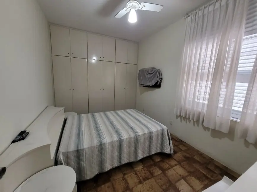 Foto 7 de Apartamento com 2 quartos à venda, 95m2 em Guaruja - SP