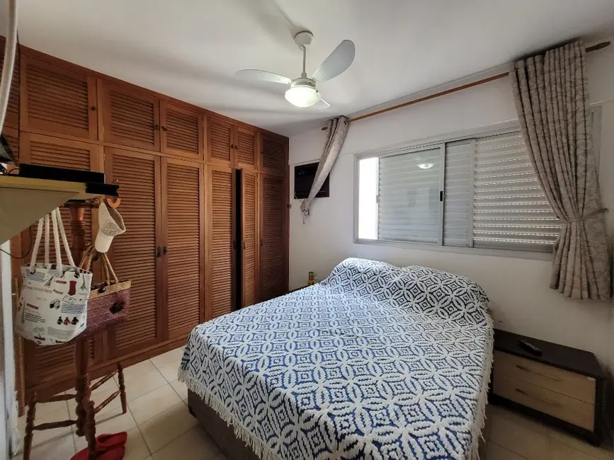 Apartamento com 3 quartos à venda, 110m2 em Barra Funda, Guaruja - SP - imagem 8 Foto 8 de Apartamento com 3 quartos à venda, 110m2 em Barra Funda, Guaruja - SP