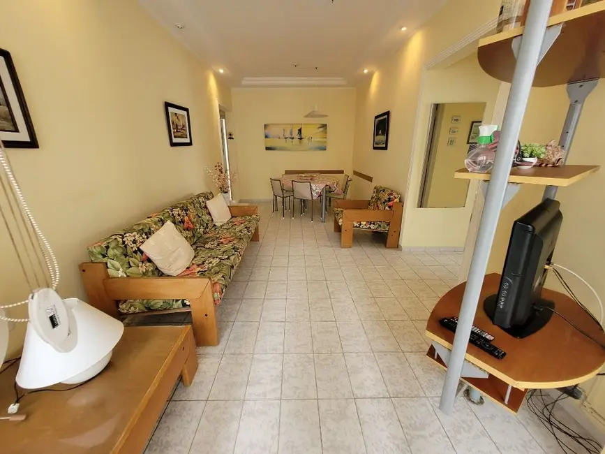 Foto 2 de Apartamento com 2 quartos à venda, 85m2 em Guaruja - SP