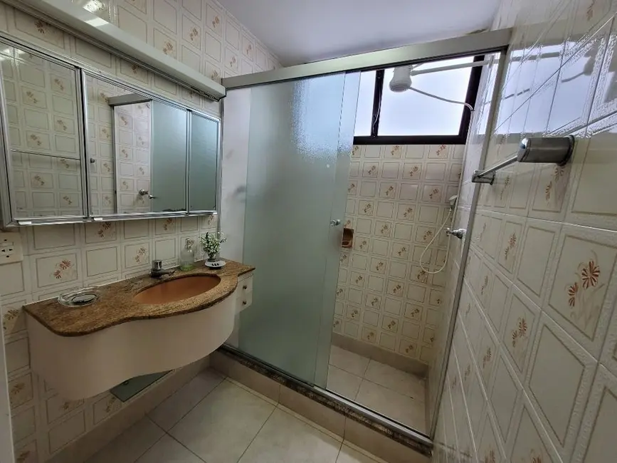 Foto 9 de Apartamento com 2 quartos à venda, 85m2 em Guaruja - SP