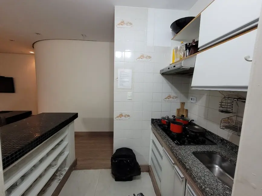 Foto 6 de Apartamento com 1 quarto à venda, 48m2 em Guaruja - SP
