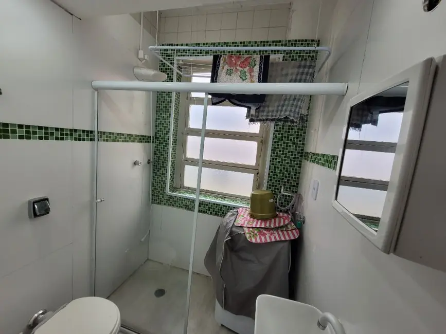 Foto 7 de Apartamento com 1 quarto à venda, 48m2 em Guaruja - SP