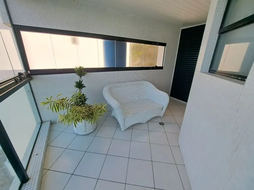 Foto 9 de Apartamento com 3 quartos à venda, 180m2 em Guaruja - SP