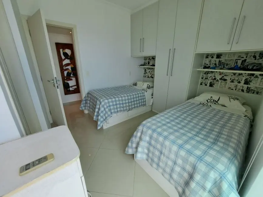 Cobertura com 3 quartos à venda, 250m2 em Guaruja - SP - imagem 9 Foto 9 de Cobertura com 3 quartos à venda, 250m2 em Guaruja - SP