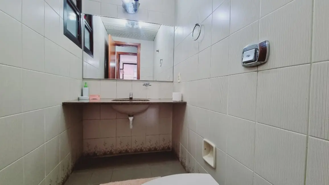 Foto 6 de Apartamento com 3 quartos à venda, 140m2 em Guaruja - SP