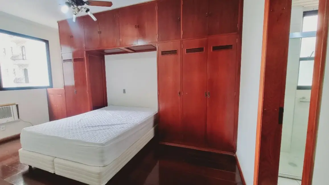 Foto 8 de Apartamento com 3 quartos à venda, 140m2 em Guaruja - SP