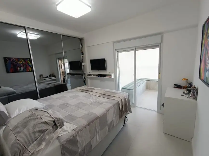 Foto 7 de Apartamento com 3 quartos à venda, 117m2 em Jardim Astúrias, Guaruja - SP