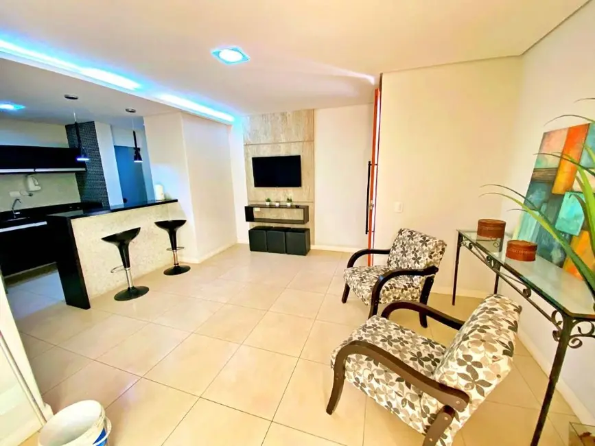 Apartamento com 3 quartos à venda, 160m2 em Barra Funda, Guaruja - SP - imagem 6 Foto 6 de Apartamento com 3 quartos à venda, 160m2 em Barra Funda, Guaruja - SP