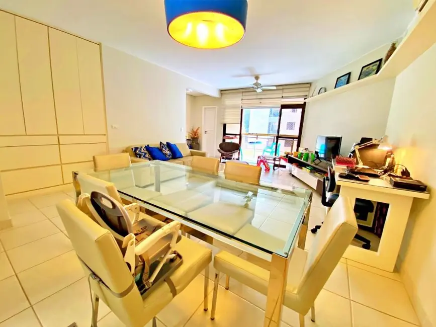 Apartamento com 3 quartos à venda, 160m2 em Barra Funda, Guaruja - SP - imagem 3 Foto 3 de Apartamento com 3 quartos à venda, 160m2 em Barra Funda, Guaruja - SP