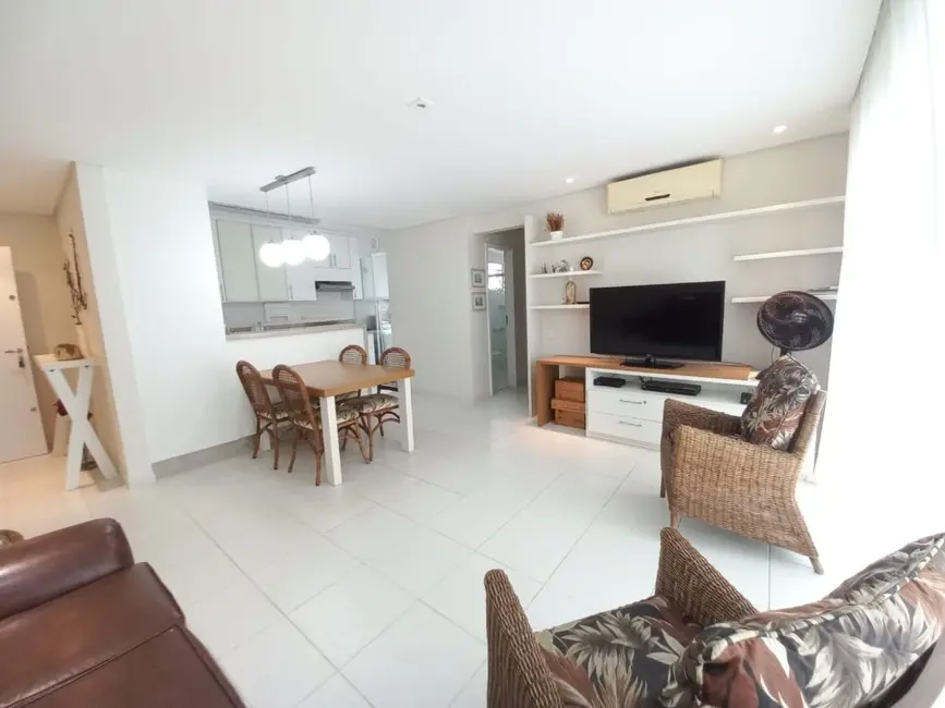 Foto 6 de Apartamento com 2 quartos à venda, 78m2 em Vila Alzira, Guaruja - SP