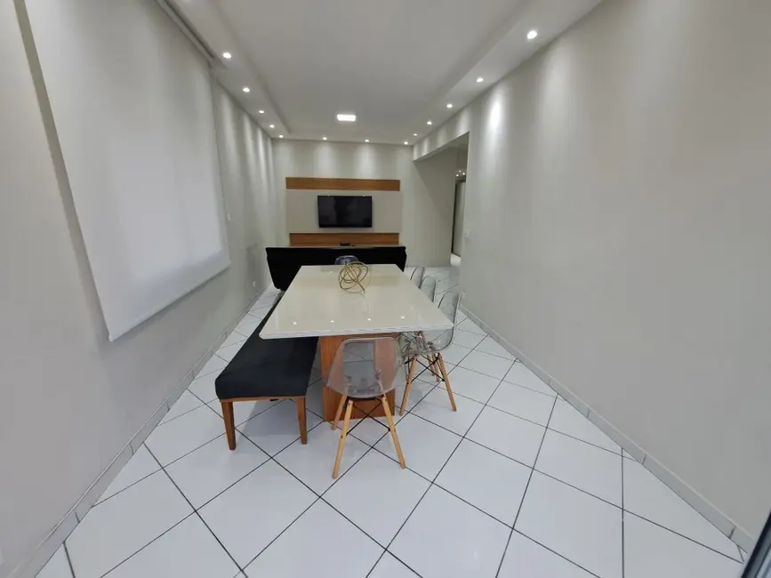 Apartamento com 3 quartos à venda, 105m2 em Guaruja - SP - imagem 4 Foto 4 de Apartamento com 3 quartos à venda, 105m2 em Guaruja - SP