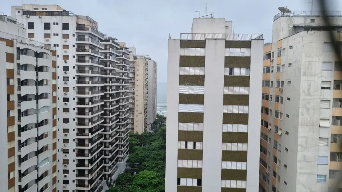 Foto 7 de Apartamento com 3 quartos à venda, 144m2 em Guaruja - SP