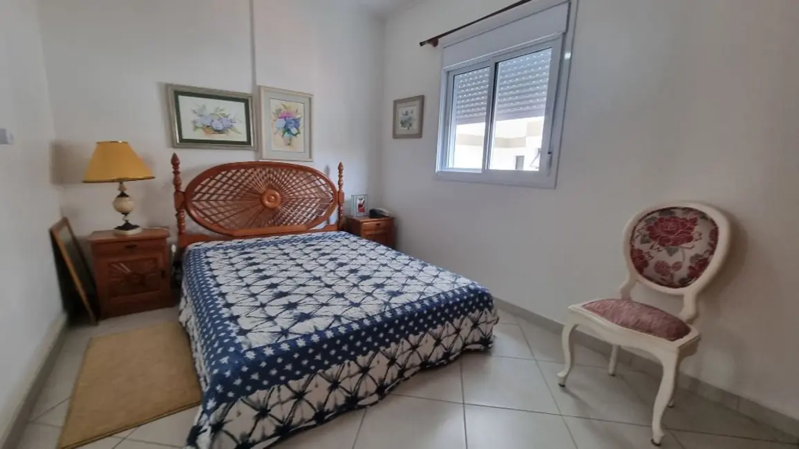 Foto 7 de Apartamento com 3 quartos à venda, 105m2 em Jardim Las Palmas, Guaruja - SP