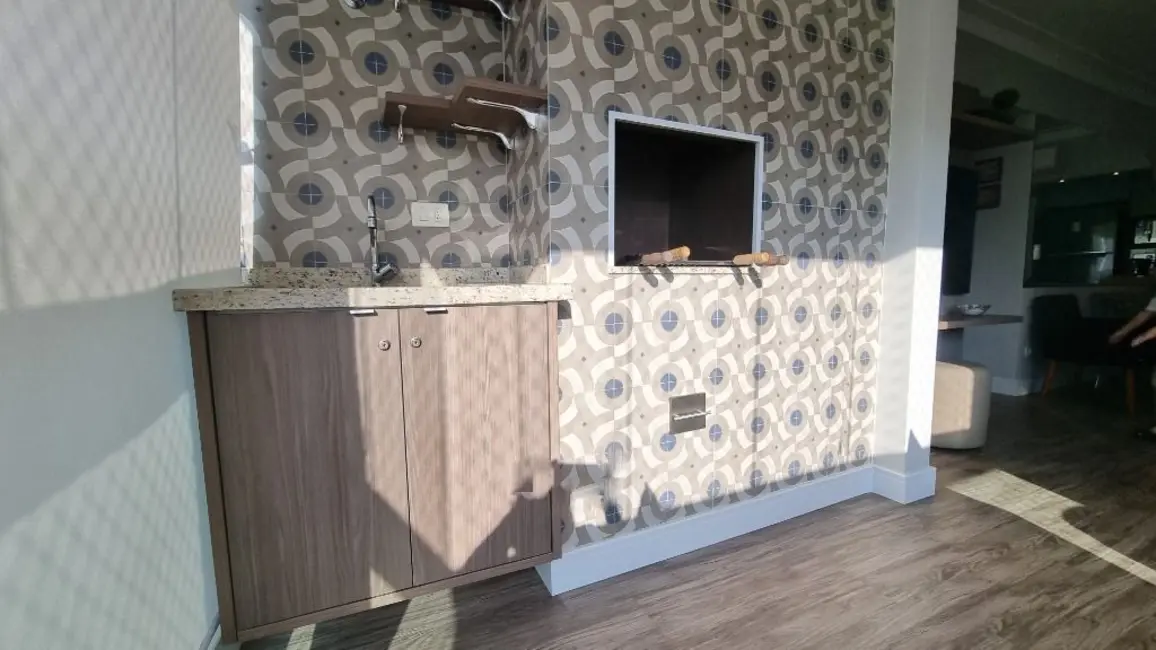 Foto 5 de Apartamento com 2 quartos à venda, 77m2 em Guaruja - SP