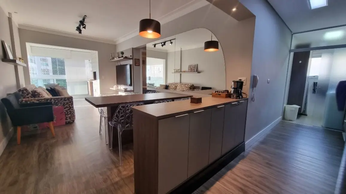 Foto 1 de Apartamento com 2 quartos à venda, 77m2 em Guaruja - SP