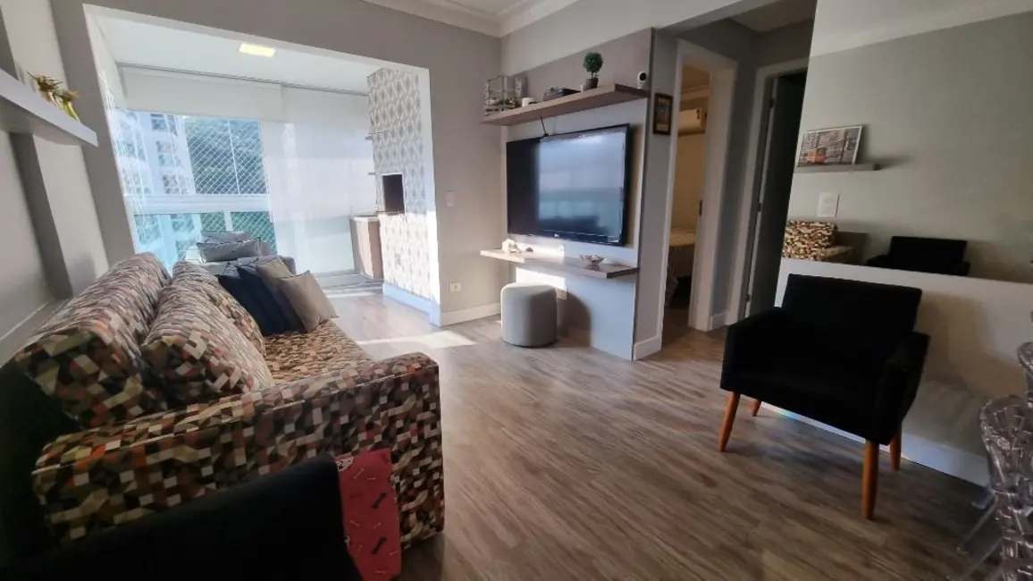 Foto 3 de Apartamento com 2 quartos à venda, 77m2 em Guaruja - SP