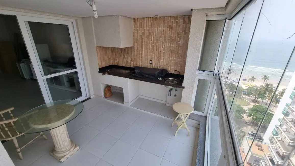 Apartamento com 3 quartos à venda, 115m2 em Guaruja - SP - imagem 4 Foto 4 de Apartamento com 3 quartos à venda, 115m2 em Guaruja - SP