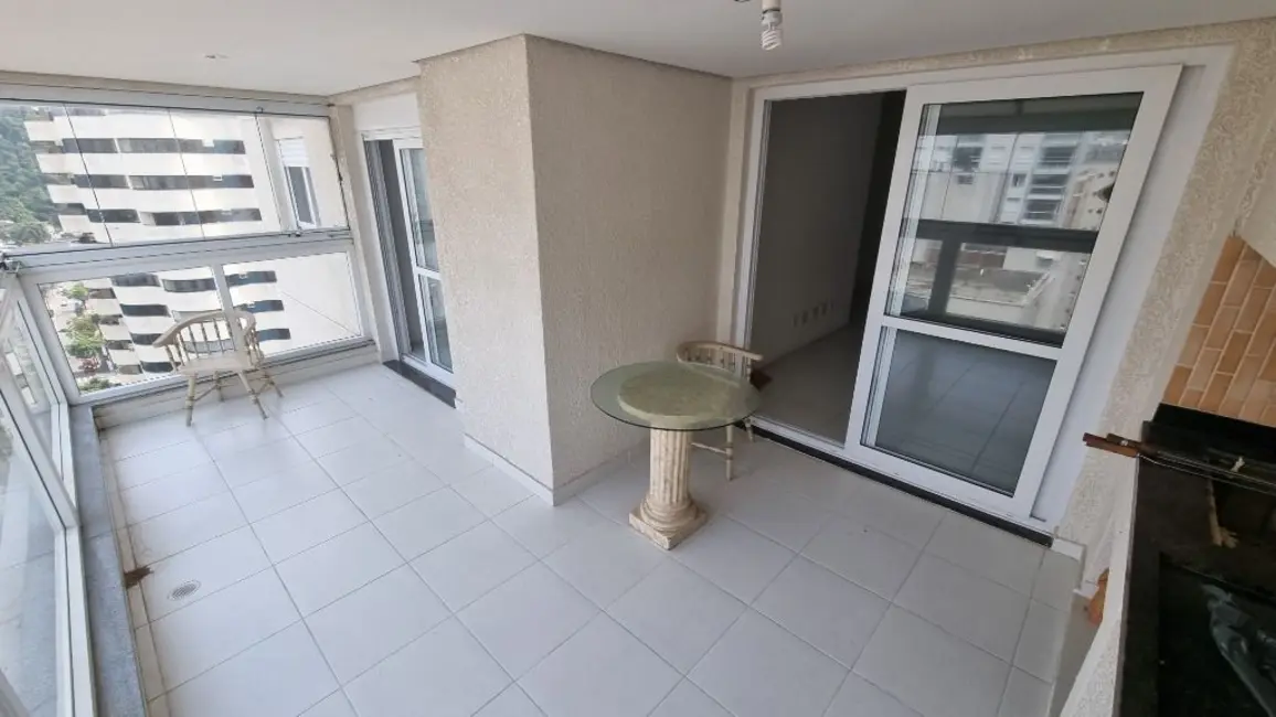 Apartamento com 3 quartos à venda, 115m2 em Guaruja - SP - imagem 2 Foto 2 de Apartamento com 3 quartos à venda, 115m2 em Guaruja - SP