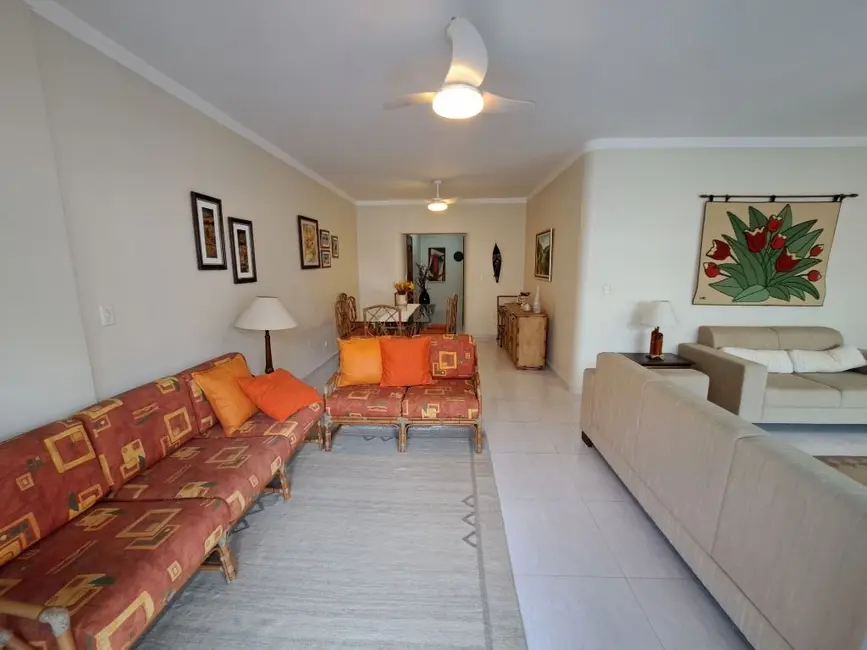 Apartamento com 3 quartos à venda e para alugar, 160m2 em Barra Funda, Guaruja - SP - imagem 5 Foto 5 de Apartamento com 3 quartos à venda e para alugar, 160m2 em Barra Funda, Guaruja - SP