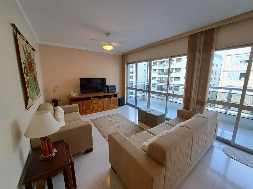 Apartamento com 3 quartos à venda e para alugar, 160m2 em Barra Funda, Guaruja - SP - imagem 4 Foto 4 de Apartamento com 3 quartos à venda e para alugar, 160m2 em Barra Funda, Guaruja - SP