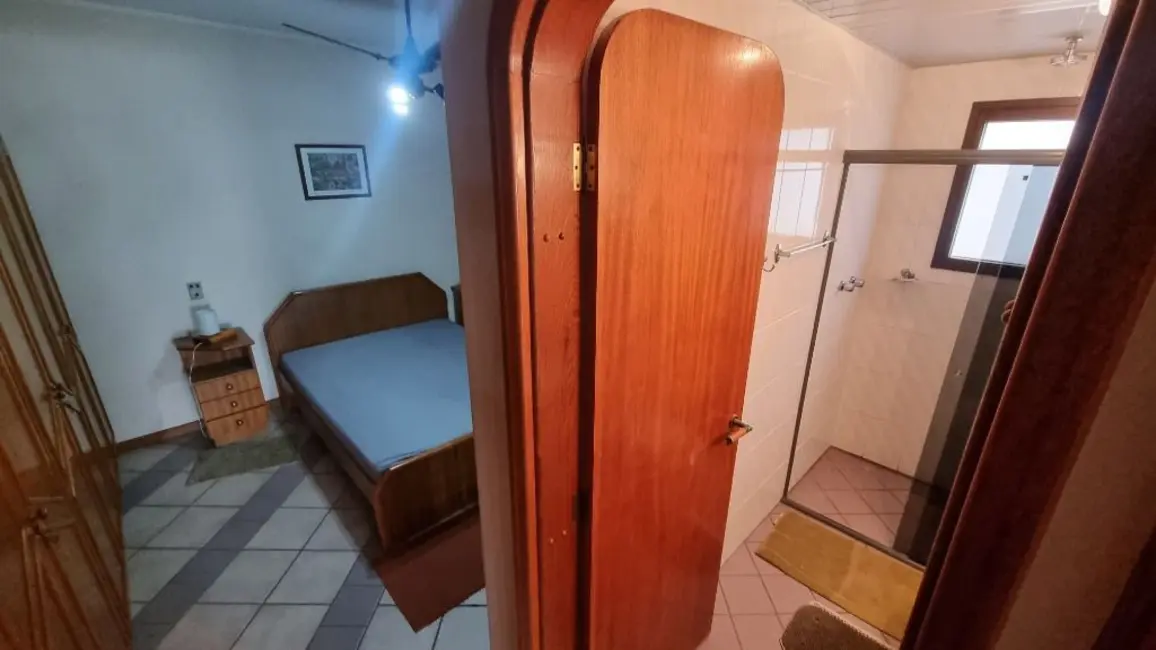 Foto 8 de Apartamento com 3 quartos à venda, 130m2 em Barra Funda, Guaruja - SP