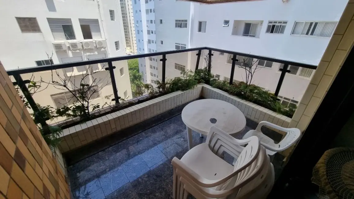 Foto 1 de Apartamento com 3 quartos à venda, 130m2 em Barra Funda, Guaruja - SP