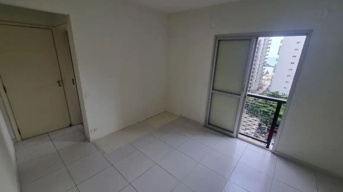 Foto 9 de Apartamento com 3 quartos à venda e para alugar, 115m2 em Guaruja - SP