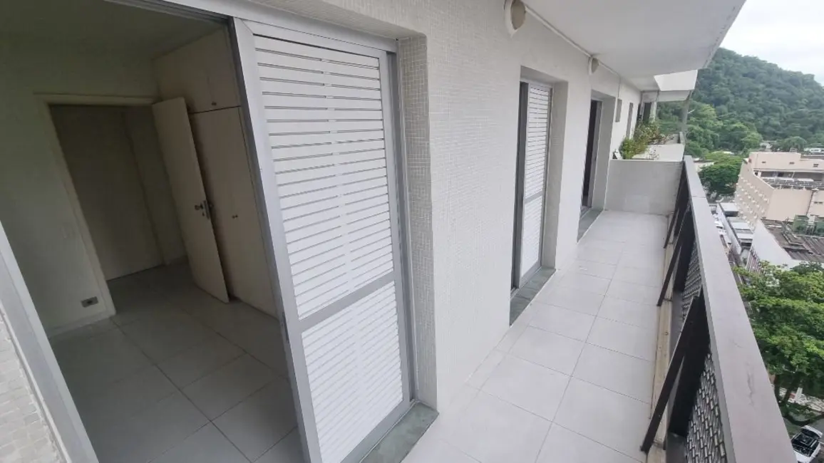 Foto 2 de Apartamento com 3 quartos à venda e para alugar, 115m2 em Guaruja - SP