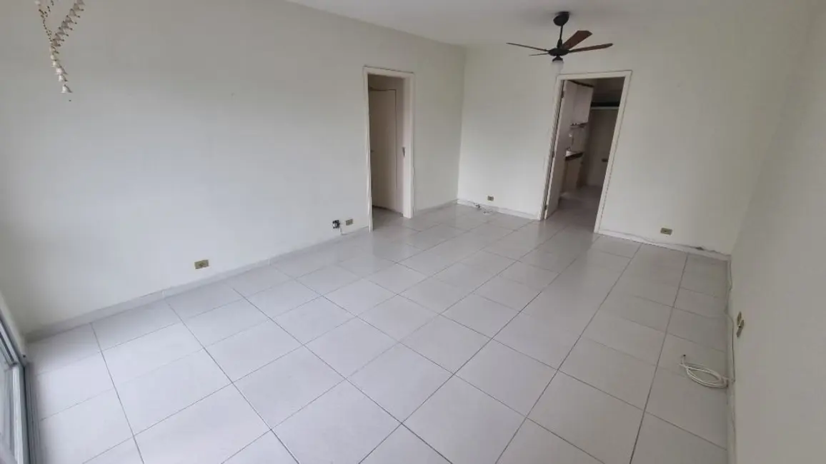 Foto 4 de Apartamento com 3 quartos à venda e para alugar, 115m2 em Guaruja - SP