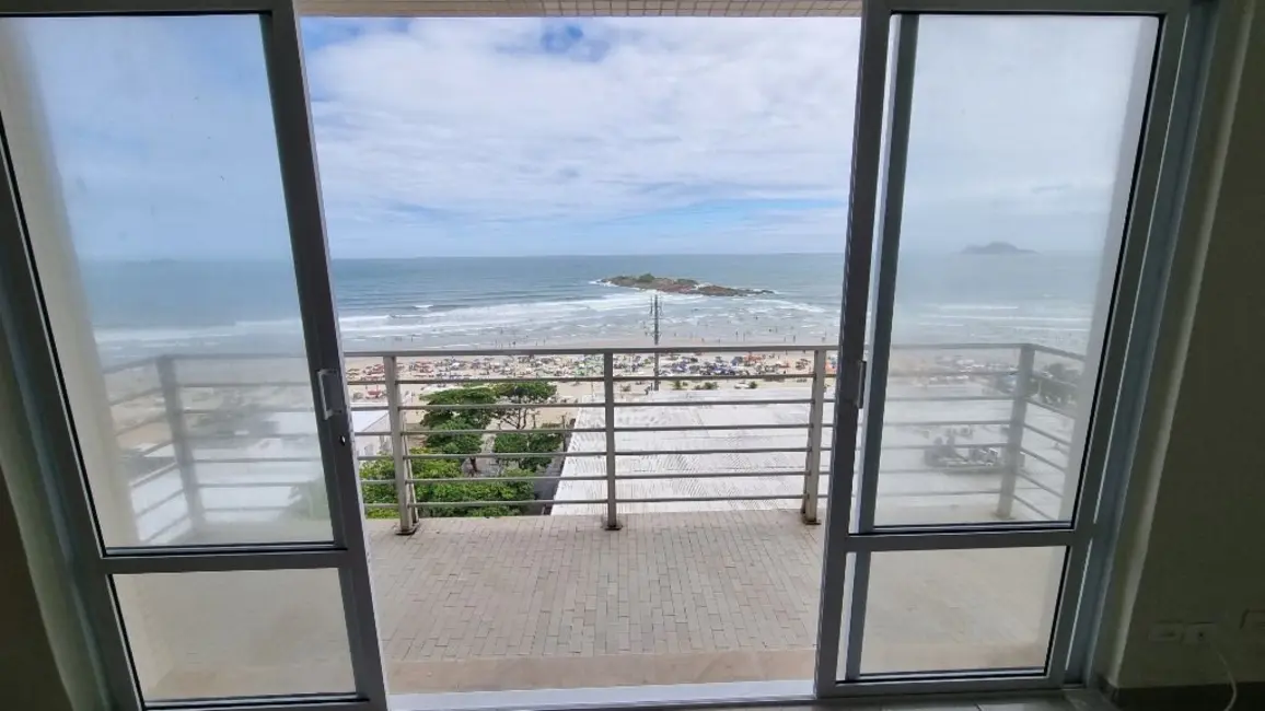 Apartamento com 3 quartos à venda, 210m2 em Guaruja - SP - imagem 9 Foto 9 de Apartamento com 3 quartos à venda, 210m2 em Guaruja - SP