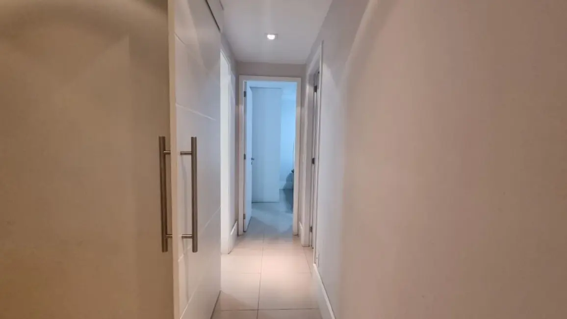 Foto 9 de Apartamento com 3 quartos à venda e para alugar, 215m2 em Barra Funda, Guaruja - SP