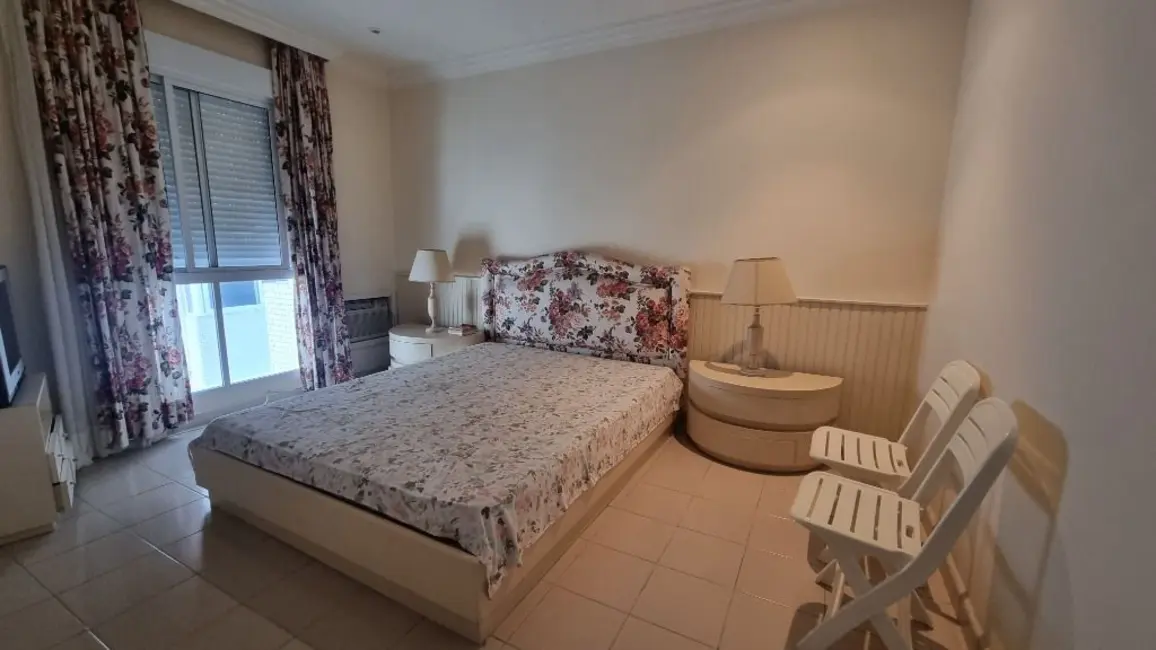 Apartamento com 3 quartos à venda, 194m2 em Guaruja - SP - imagem 9 Foto 9 de Apartamento com 3 quartos à venda, 194m2 em Guaruja - SP