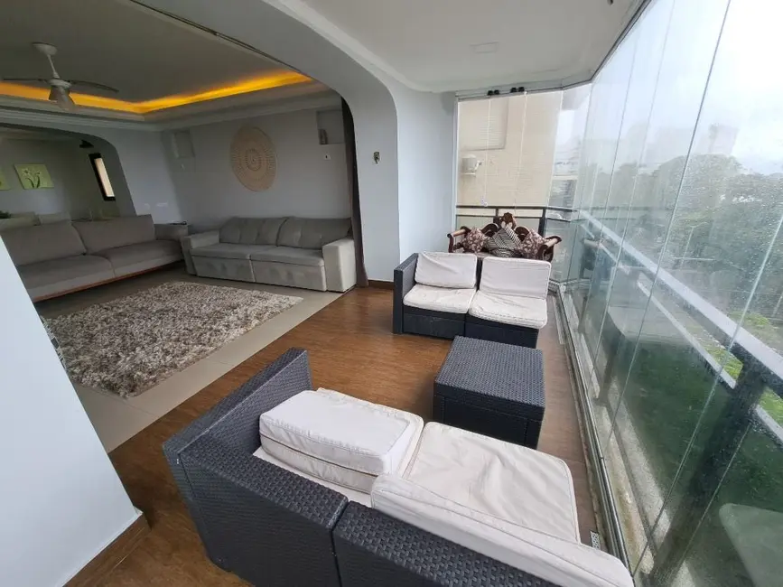 Foto 8 de Apartamento com 3 quartos à venda, 290m2 em Guaruja - SP
