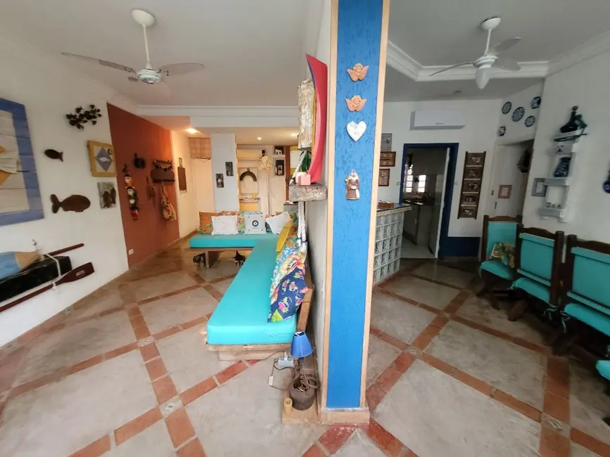 Apartamento com 3 quartos à venda, 126m2 em Barra Funda, Guaruja - SP - imagem 3 Foto 3 de Apartamento com 3 quartos à venda, 126m2 em Barra Funda, Guaruja - SP