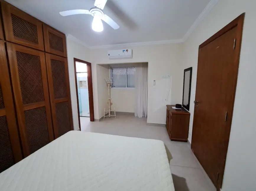 Foto 9 de Apartamento com 3 quartos à venda, 140m2 em Barra Funda, Guaruja - SP
