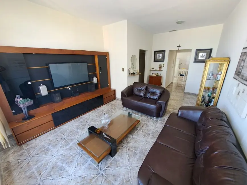 Apartamento com 2 quartos à venda, 90m2 em Barra Funda, Guaruja - SP - imagem 3 Foto 3 de Apartamento com 2 quartos à venda, 90m2 em Barra Funda, Guaruja - SP