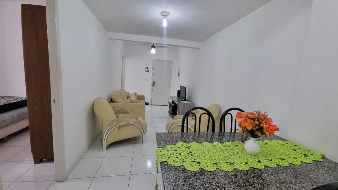 Foto 2 de Apartamento com 2 quartos à venda, 65m2 em Vila Alzira, Guaruja - SP